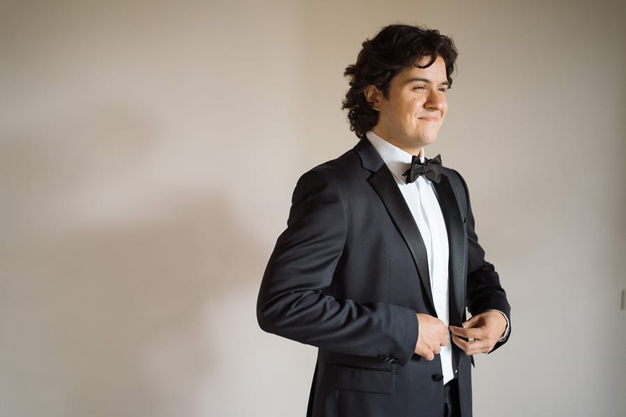 Groom getting ready in Melbourne, Australia